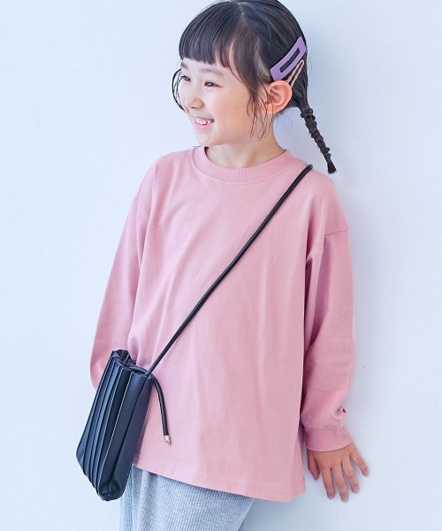 devirock(デビロック)の「綿100% お洗濯してもよれにくい ビッグシルエット 袖リブ 長袖Tシャツ(スムースタッチ)(Tシャツ/カットソー・キッズ・グリーン系/アイボリー/グレー系その他/ベージュ系その他/ホワイト/ネイビー/ダークグリーン/ブラウン系/ブラック/ベージュ系1/ブルー系1/ブルー系2/パープル系/オートミール/ブラック系その他/ピンク系2/ブルー系3/ピンク系1・80cm/160cm/90cm/150cm/110cm/120cm/130cm/140cm/100cm)」の17枚目の写真