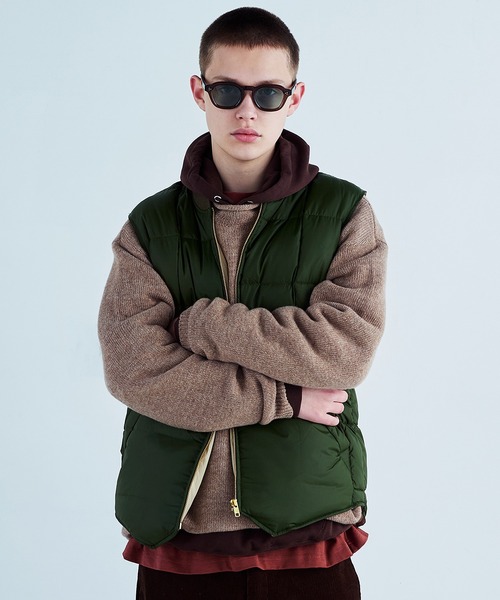 Eddie Bauer（エディーバウアー）の「Eddie Bauer(エディー・バウアー) CANADIAN VEST ダウンベスト メンズ E242432M（ダウンベスト・メンズ・グリーン/ブラック/ネイビー・L/M）」の6枚目の写真