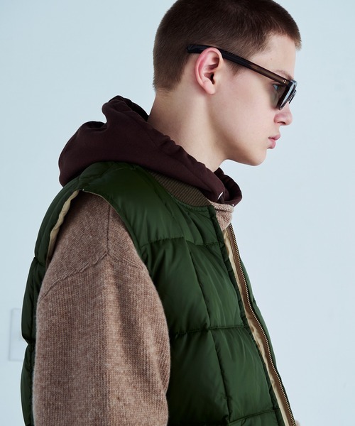 Eddie Bauer（エディーバウアー）の「Eddie Bauer(エディー・バウアー) CANADIAN VEST ダウンベスト メンズ E242432M（ダウンベスト・メンズ・グリーン/ブラック/ネイビー・L/M）」の8枚目の写真