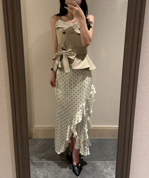 fupel(フぺル)の「trench cami tops / トレンチキャミトップス(キャミソール・レディース・ベージュ/カーキ・FREE)」の4枚目の写真