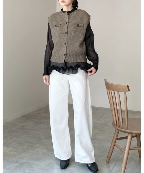 She's Closet(シーズクローゼット)の「配色バイカラー 胸ポケット 前ボタンニットベスト(ベスト・レディース・グレイッシュベージュ/杢グレー/レッド/アイボリー/ブラック・FREE)」の8枚目の写真