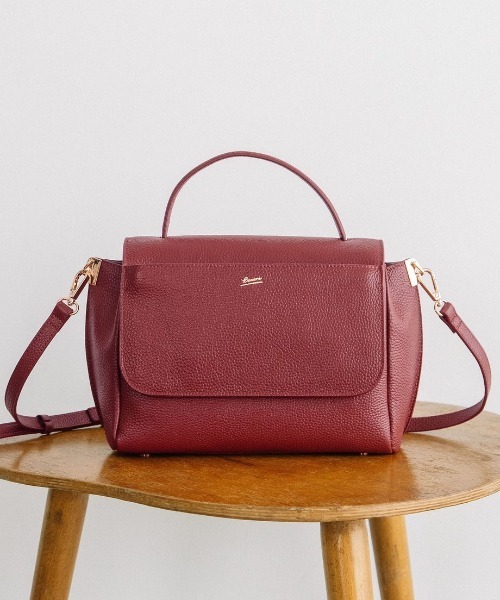 Beau're(ヴュレ)の「【BEAURE/ビュレ】カウレザー フラップ 2WAYバッグ B-26330(ハンドバッグ・レディース・アイボリー/ベージュ系/ワイン/ブラック・FREE)」の4枚目の写真