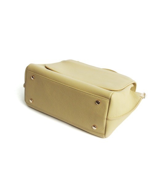 Beau're(ヴュレ)の「【BEAURE/ビュレ】カウレザー フラップ 2WAYバッグ B-26330(ハンドバッグ・レディース・アイボリー/ベージュ系/ワイン/ブラック・FREE)」の17枚目の写真