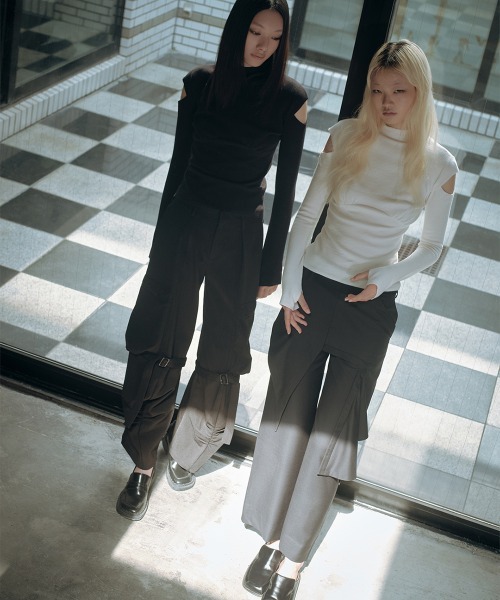 TELOPLAN(テーロプラン)の「【TELOPLAN】26SS新作 Elijah Knit Top / エライジャニットトップ(ニット/セーター・レディース・Black/White・ONE SIZE)」の5枚目の写真
