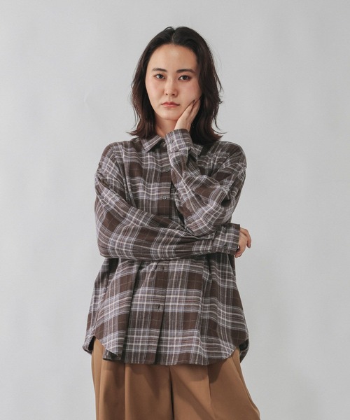 GLOBAL WORK(グローバルワーク)の「ビエラチェックシャツ/797933(シャツ/ブラウス・レディース・ホワイト系その他7/ブラック系その他/ダークブラウン/オフホワイト・MEDIUM/LARGE)」の22枚目の写真