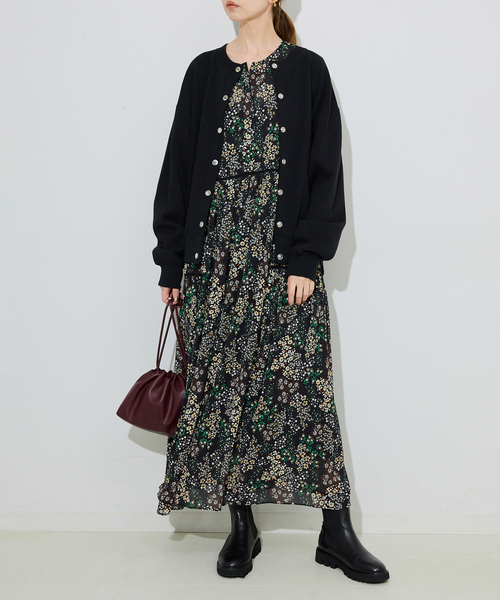 SLOBE IENA(スローブイエナ)の「《WEB限定/追加2》FLOWER PRINT ワンピース(ワンピース・レディース・ブラック・38/36)」の16枚目の写真