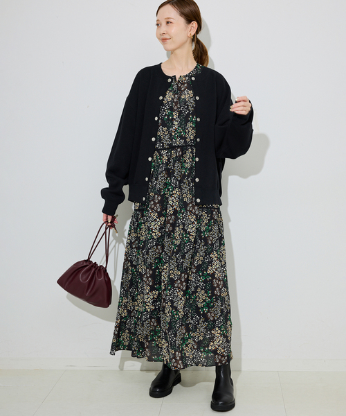 SLOBE IENA(スローブイエナ)の「《WEB限定/追加2》FLOWER PRINT ワンピース(ワンピース・レディース・ブラック・38/36)」の17枚目の写真