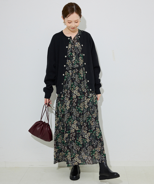 SLOBE IENA(スローブイエナ)の「《WEB限定/追加2》FLOWER PRINT ワンピース(ワンピース・レディース・ブラック・38/36)」の18枚目の写真