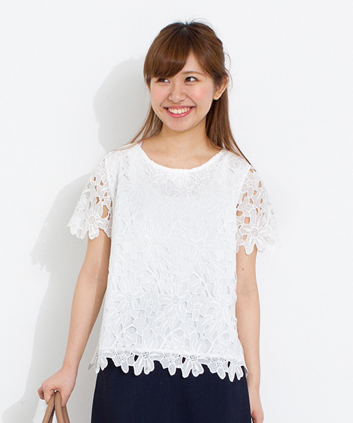 NATURAL BEAUTY BASIC（ナチュラルビューティーベーシック）の「ケミカルレースプルオーバー（シャツ/ブラウス・レディース・ダークベージュ/ネイビー/ホワイト系その他・MEDIUM）」の2枚目の写真