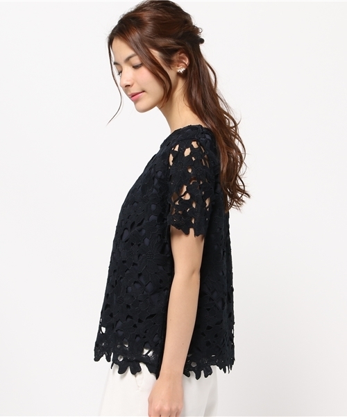 NATURAL BEAUTY BASIC（ナチュラルビューティーベーシック）の「ケミカルレースプルオーバー（シャツ/ブラウス・レディース・ダークベージュ/ネイビー/ホワイト系その他・MEDIUM）」の5枚目の写真