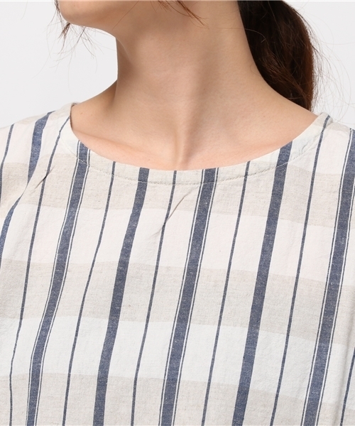 LBC（エルビーシー）の「コットンリネンランダムストライププルオーバー     （シャツ/ブラウス・レディース・グレー/ネイビー/オフホワイト・MEDIUM）」の7枚目の写真