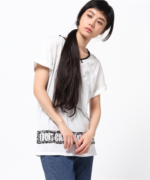 VENCEEXCHANGE（ヴァンスエクスチェンジ）の「バンダナ裾ロゴTシャツ（Tシャツ/カットソー・レディース・オフホワイト/ブラック・MEDIUM）」の11枚目の写真