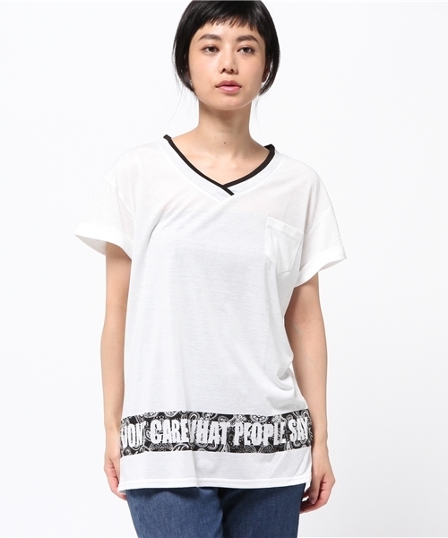 VENCEEXCHANGE（ヴァンスエクスチェンジ）の「バンダナ裾ロゴTシャツ（Tシャツ/カットソー・レディース・オフホワイト/ブラック・MEDIUM）」の6枚目の写真