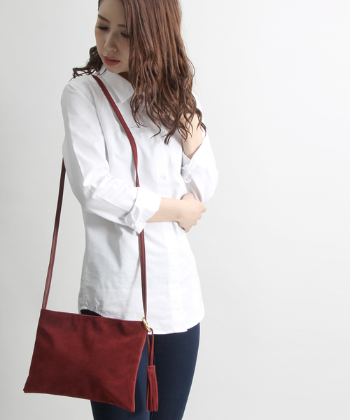 WEGO(ウィゴー)の「WEGO/リングタッセルショルダーバッグ(ショルダーバッグ・レディース・グレー/ワイン/ブラック/ブラウン/マスタード・FREE)」の1枚目の写真