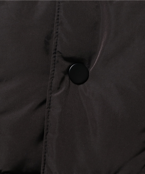 Denime（ドゥニーム）の「中綿ベスト（ダウンベスト・メンズ・カーキ/ブラック/ネイビー・LARGE/MEDIUM）」の15枚目の写真