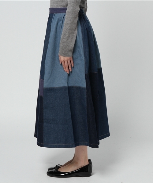 MERLOT（メルロー）の「リメイク風パッチワークデニムスカート 2218（デニムスカート・レディース・ブルー・FREE）」の3枚目の写真