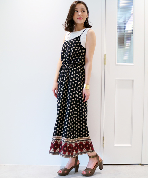 N.（N. Natural Beauty Basic）（エヌエヌナチュラルビューティーベーシック）の「アッパークロスサンダル（サンダル・レディース・ブラック/ブラウン/シルバー・MEDIUM/LARGE/SMALL）」の12枚目の写真