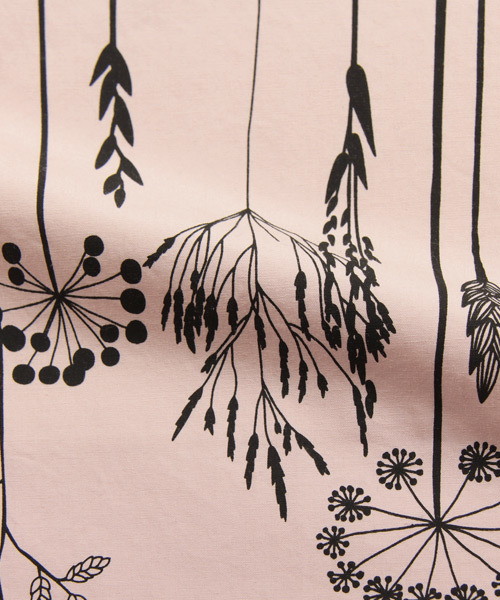 Design Tshirts Store graniph（デザイン　ティーシャツ　ストア　グラニフ）の「ドロップショルダーシャツワンピース/ハンギング プランターズ（シャツワンピース・レディース・ピンク系その他6・FREE）」の6枚目の写真