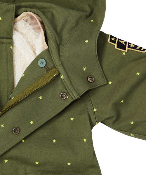 X-girl Stages(エックスガールステージス)の「STAR PRINTED MODS JACKET (4T~7T)(モッズコート・キッズ・オリーブ/ネイビー・4T/5T/6T/7T)」の5枚目の写真
