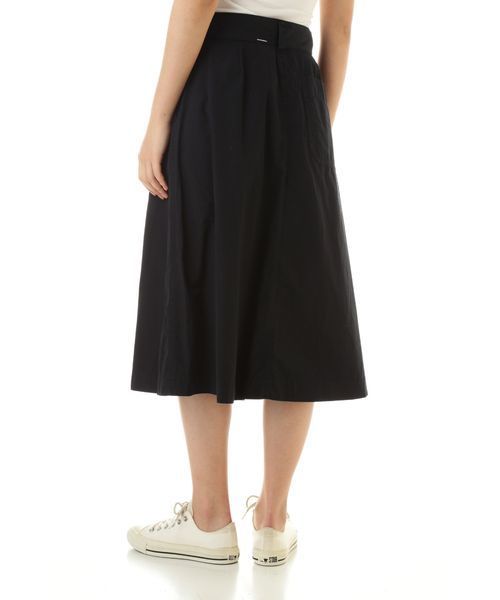 MHL.（エムエイチエル）の「COTTON LINEN TOUGH POPLIN（スカート・レディース・ブラック/ベージュ/ライトグレー・2/1/3）」の13枚目の写真