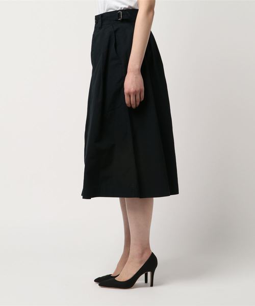 MHL.（エムエイチエル）の「COTTON LINEN TOUGH POPLIN（スカート・レディース・ブラック/ベージュ/ライトグレー・2/1/3）」の4枚目の写真