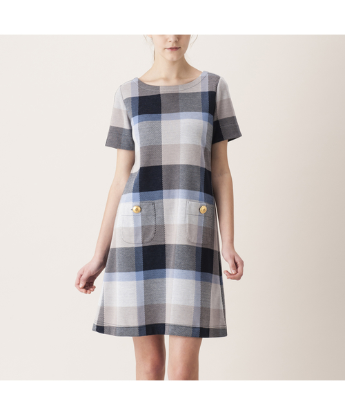 BLUE LABEL CRESTBRIDGE（ブルーレーベルクレストブリッジ）の