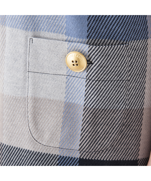 BLUE LABEL CRESTBRIDGE（ブルーレーベルクレストブリッジ）の