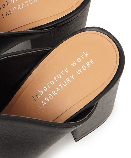 laboratory work（ラボラトリーワーク）の「シンプルサボ（サンダル・レディース・ブラック/キャメル・LARGE/MEDIUM/SMALL）」の13枚目の写真