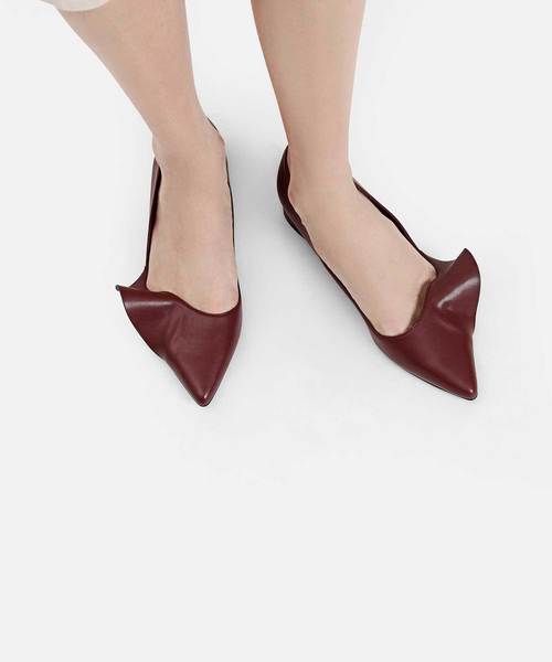 CHARLES & KEITH（チャールズ & キース）の「ラッフルディテールポインテッドフラット / RUFFLE DETAIL POINTED FLATS（バレエシューズ・レディース・ダークブルー/ブラック/レッド・22.5cm/23cm/23.5cm/24.5cm/25cm/25.5cm）」の20枚目の写真