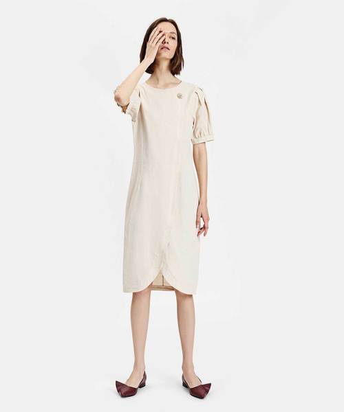 CHARLES & KEITH（チャールズ & キース）の「ラッフルディテールポインテッドフラット / RUFFLE DETAIL POINTED FLATS（バレエシューズ・レディース・ダークブルー/ブラック/レッド・22.5cm/23cm/23.5cm/24.5cm/25cm/25.5cm）」の21枚目の写真