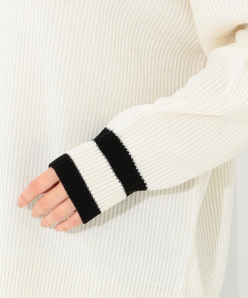 Jewel Changes（ジュエルチェンジズ）の「SMF 襟メッシュ ライン Ｖネックプルオーバー（ニット/セーター・レディース・ネイビー/オフホワイト・FREE）」の8枚目の写真