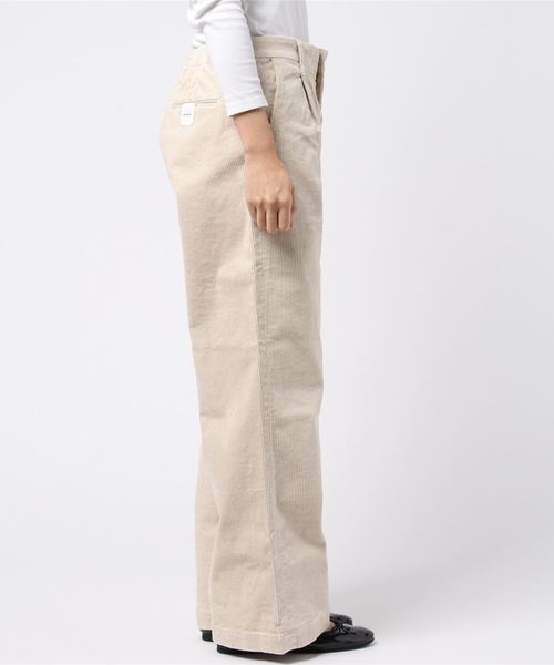 quadro(クオドロ)の「8Wストレッチコーデュロイワイドパンツ(その他パンツ・レディース・オフホワイト/ベージュ/キャメル・SMALL/MEDIUM)」の16枚目の写真
