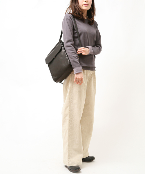 quadro(クオドロ)の「8Wストレッチコーデュロイワイドパンツ(その他パンツ・レディース・オフホワイト/ベージュ/キャメル・SMALL/MEDIUM)」の2枚目の写真