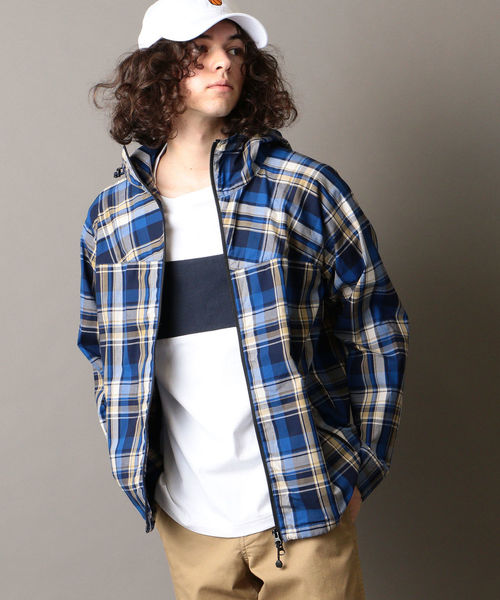 SHIPS JET BLUE（シップスジェットブルー）の「SHIPS JET BLUE: チェック ライトマウンテンパーカー（マウンテンパーカー・メンズ・ネイビー/ブルー・SMALL/MEDIUM/LARGE/X-SMALL）」の3枚目の写真