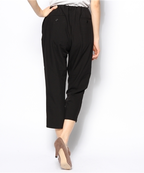 mystic(ミスティック)の「ギャザークロップドパンツ(その他パンツ・レディース・ベージュ/ブラック/グレー・フリ-)」の5枚目の写真