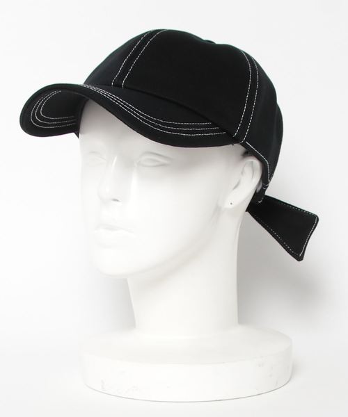 Casselini(キャセリーニ)の「casselini:ステッチキャップ(キャップ・レディース・ブラック/ベージュ・ONE SIZE)」の1枚目の写真