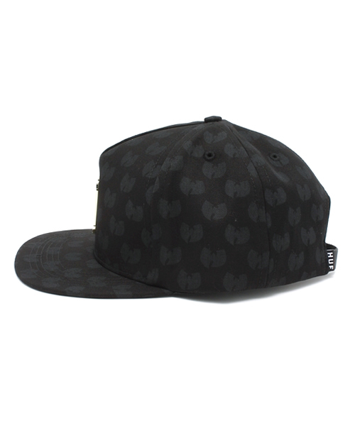 BEAMS（ビームス）の「HUF / HUF X WU-TANG METAL H STRAPBACK（キャップ・メンズ・ブラック・ONE SIZE）」の3枚目の写真