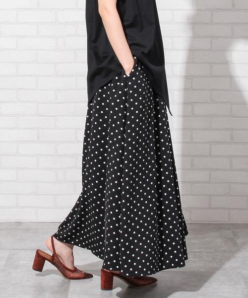 coen(コーエン)の「プリントタックロングスカート#(スカート・レディース・ブラウン/ブラック/ネイビー/ベージュ/ライトブルー/ナチュラル/ライム/オフホワイト/その他1/クリーム・FREE)」の10枚目の写真