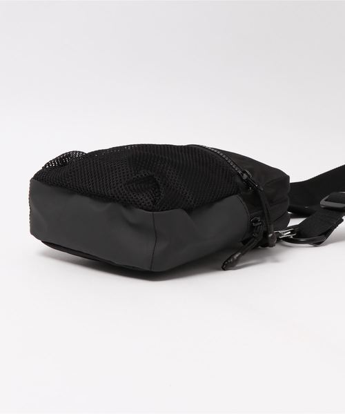adidas(アディダス)の「【ADIDAS/アディダス】THE PACK オーガナイザー:バッグ(ショルダーバッグ・レディース・ブラック/カーキ・FREE)」の7枚目の写真