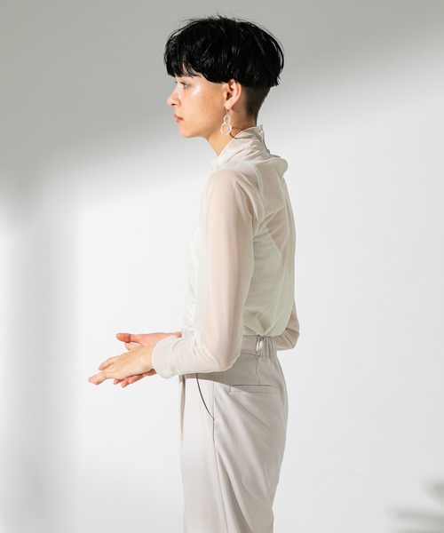 UNITED TOKYO（ユナイテッドトウキョウ）の「YURAGI ジャガードトップス（シャツ/ブラウス・レディース・ベージュ/グリーン・0）」の21枚目の写真