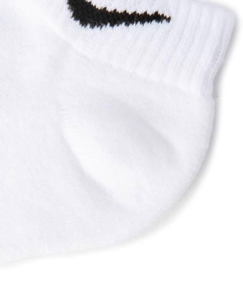 EN ROUTE（アンルート）の「NIKE 3P ローカット（ソックス/靴下・メンズ・ホワイト・LARGE/SMALL/MEDIUM）」の3枚目の写真