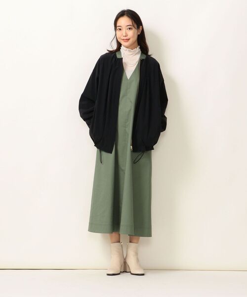 SHIPS any(シップス エニィ)の「SHIPS any:フラットライトブルゾン(ノーカラージャケット・レディース・ベージュ/ブラック・ONE SIZE)」の22枚目の写真