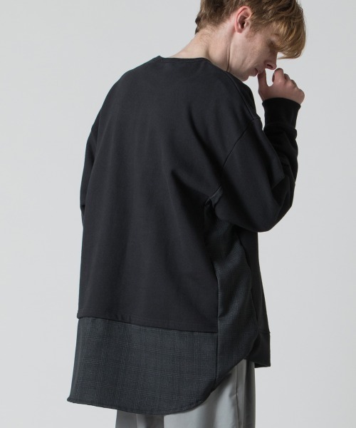 rehacer(レアセル)の「rehacer : Fake layered Sweatshirt Made in Japan / フェイクレイヤード スウェットシャツ メイドインジャパン(スウェット・メンズ・ライム/ブラック・LARGE/X-LARGE/SMALL/MEDIUM)」の2枚目の写真