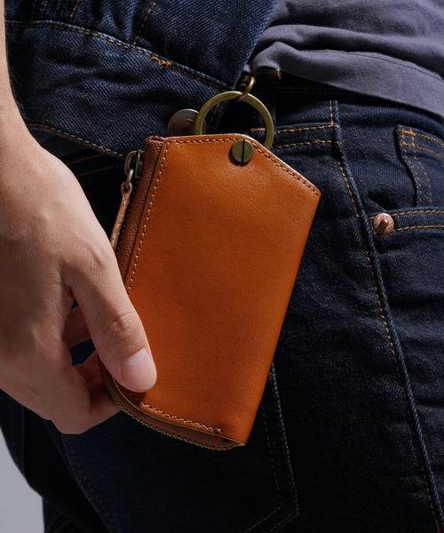 MURA（ムラ）の「イタリアンレザー Ｌ字ファスナー カードキー対応 スマート キーケース（キーケース/キーアクセサリー・レディース・ダークブラウン/ブラック/キャメル/ネイビー/イエロー/グリーン・FREE）」の6枚目の写真