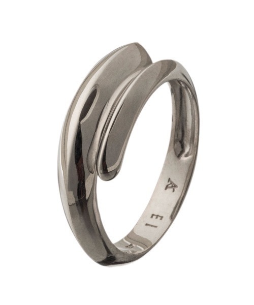 ARTEMIS KINGS（アルテミスキングス）の「ARTEMIS KINGS/ｳﾞｧｲﾝﾘﾝｸﾞ（リング・メンズ・シルバー・FREE）」の4枚目の写真