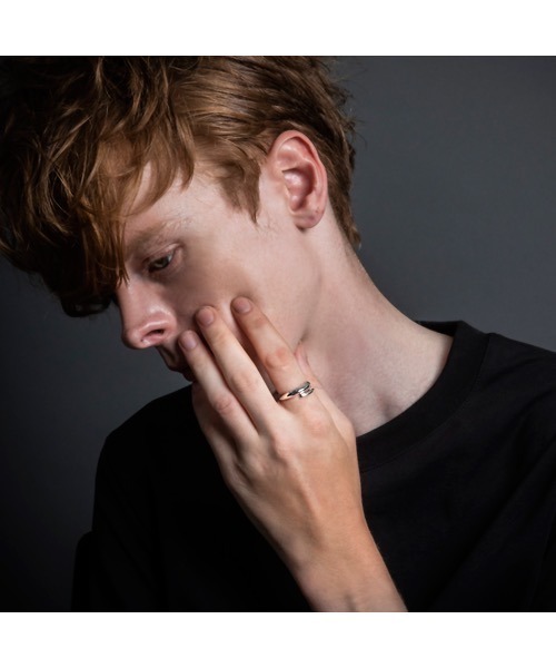 ARTEMIS KINGS（アルテミスキングス）の「ARTEMIS KINGS/ｳﾞｧｲﾝﾘﾝｸﾞ（リング・メンズ・シルバー・FREE）」の10枚目の写真
