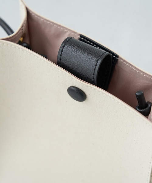 ROPE' PICNIC（ロペピクニック）の「スクエアミニショルダーバッグ（ショルダーバッグ・レディース・ブラック/ブルー/イエロー・FREE）」の9枚目の写真