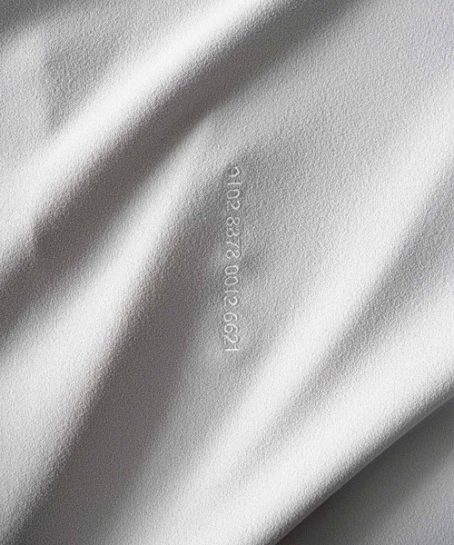 SHAREEF(シャリーフ)の「GEORGETTE JQ BIG-T(Tシャツ/カットソー・メンズ・ブラック/チャコールグレー/グレイッシュベージュ/ホワイト系その他・2/1/3)」の9枚目の写真
