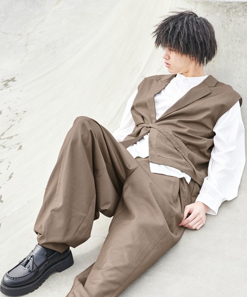 act'm（アクトム）の「テーラードカラー オーバーサイズ ジレベスト（ベスト・メンズ・ブラック/チョコ/グレイッシュベージュ・S/M/L）」の7枚目の写真