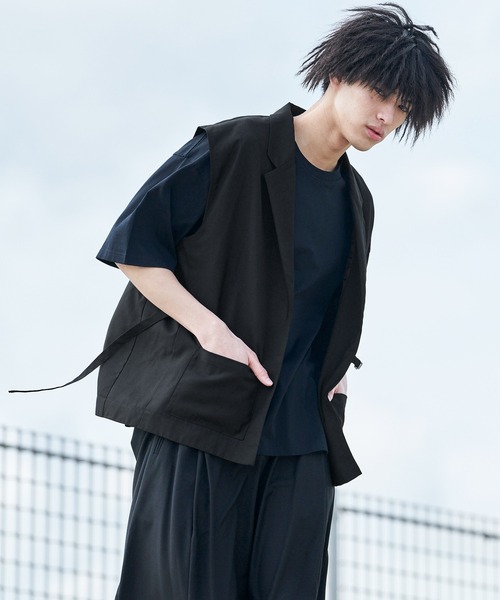 act'm（アクトム）の「テーラードカラー オーバーサイズ ジレベスト（ベスト・メンズ・ブラック/チョコ/グレイッシュベージュ・S/M/L）」の15枚目の写真